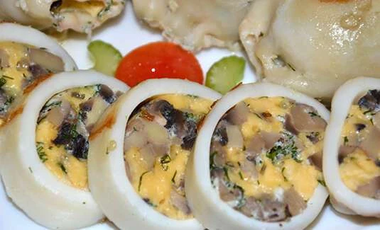 Фаршированные кальмары в мультиварке