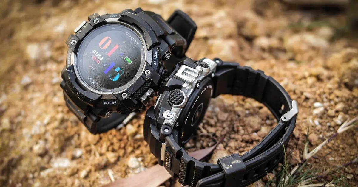 F7 smartwatch clearance