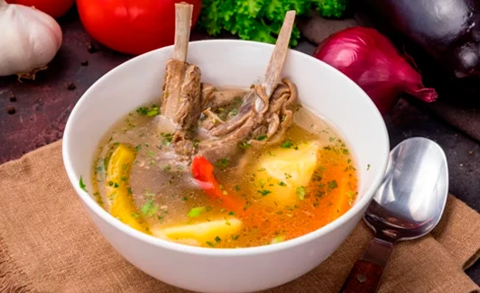 Баранина тушеная с овощами