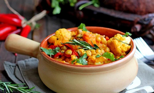 Рецепт кари с тыквой, цветной капустой и нутом