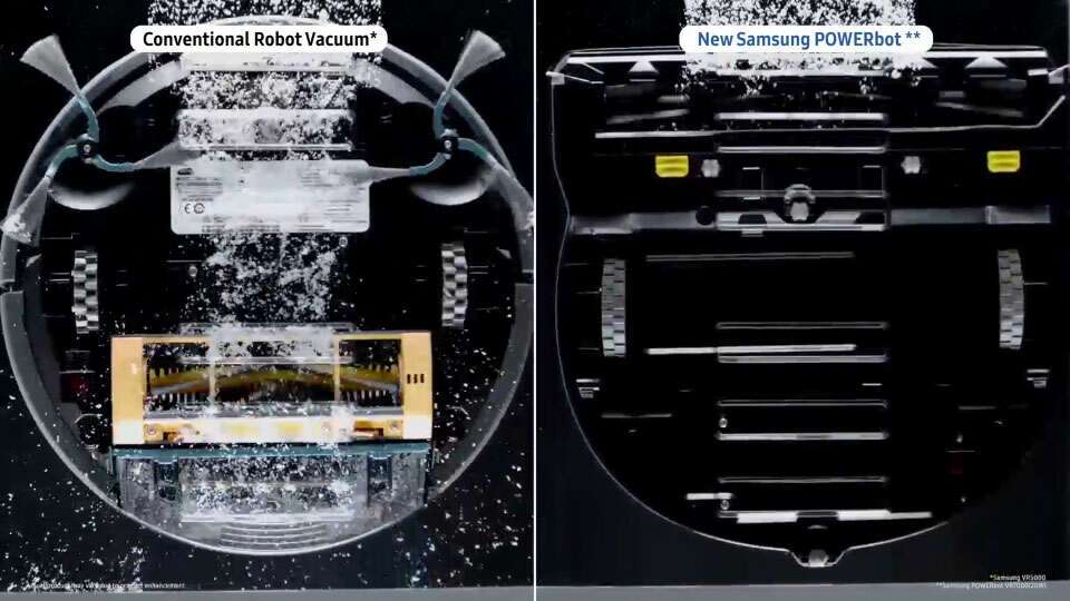 The Crevice cleaning image comparing the performance of a POWERbot VR7000 device and a conventional vacuum cleaner on a clear, perforated floor, and showcasing the POWERbot VR7000’s powerful performance.