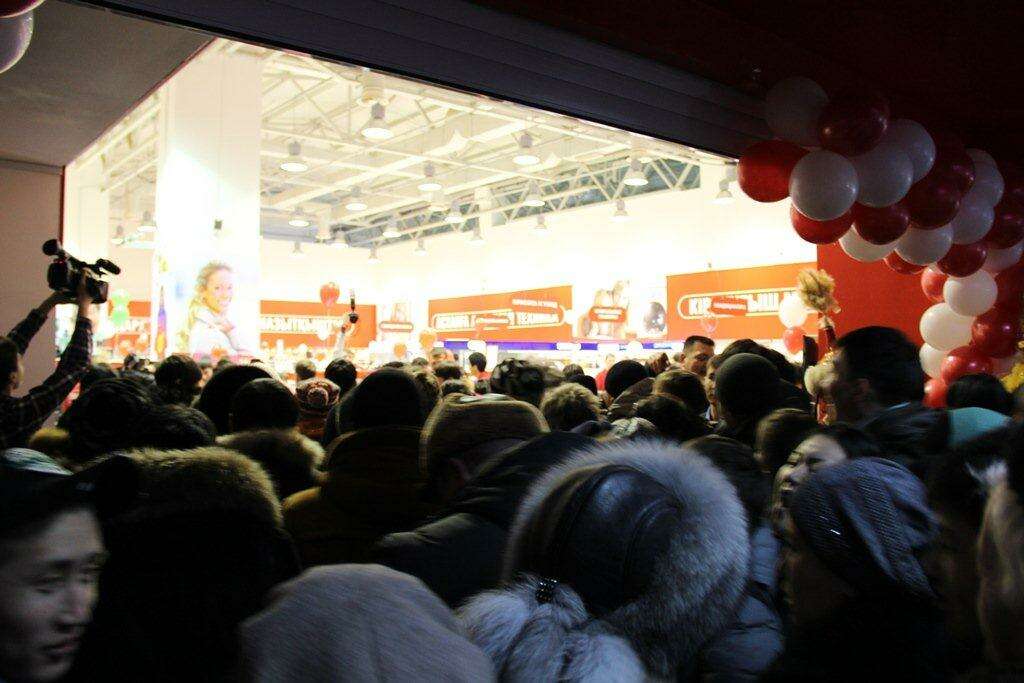 Грандиозное открытие магазина Sulpak в ТРК Орал г. Уральск. КАК ЭТО БЫЛО!