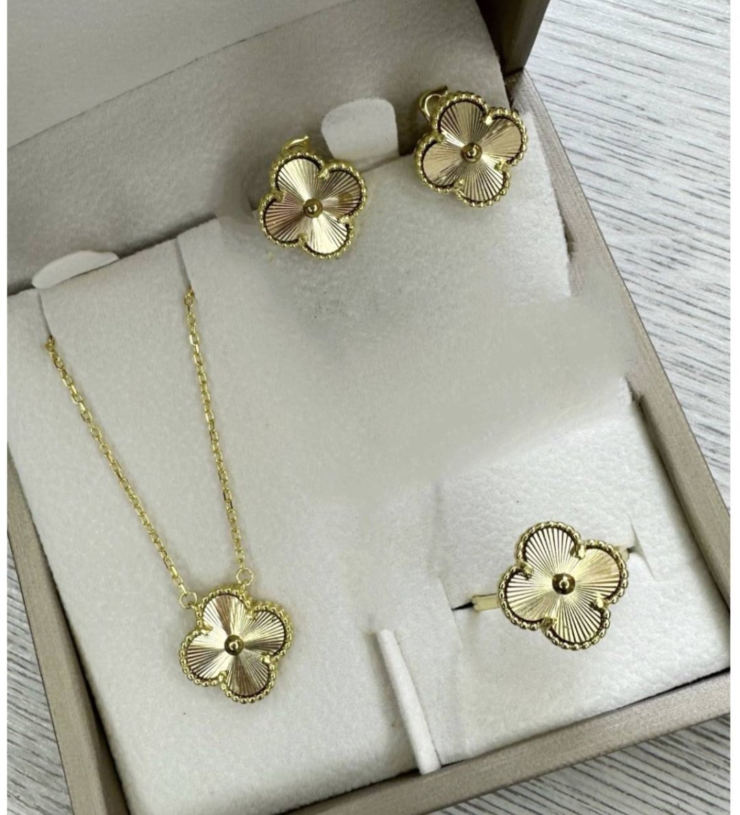 MIRSADO GOLD Zhadyra gold вес 8.6 г золото, без вставок - ForteMarket MIRSADO GOLD Zhadyra gold вес 8.6 г золото, без вставок купить,642000