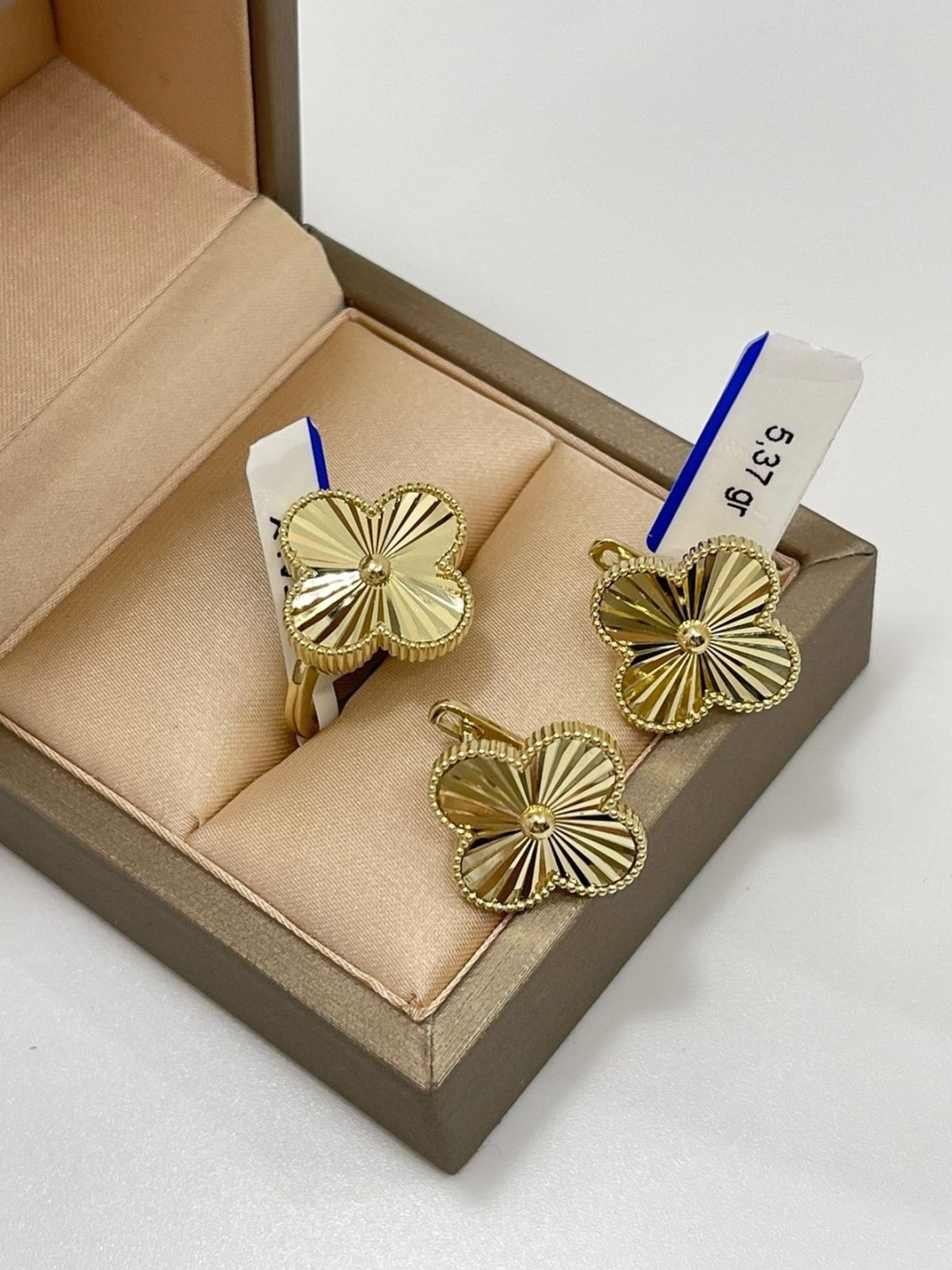 Kausar Gold 756245 вес 6.23 г золото, без вставок купить,NaN