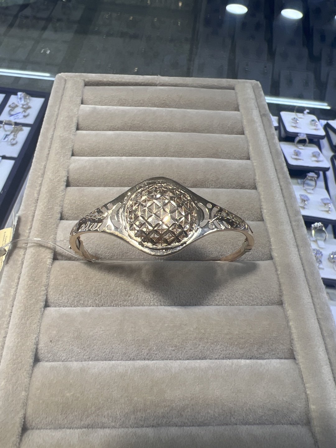 Gold.kz 055xh017 вес 9.56 г золото, алмаз купить,NaN