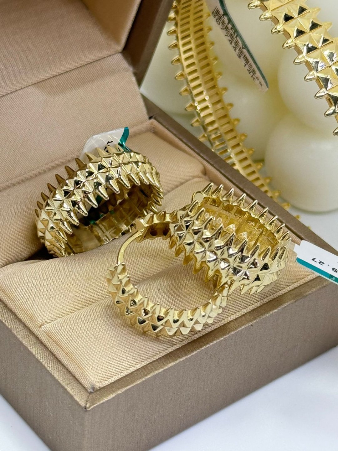 Kausar Gold 741507615 вес 23.12 г золото, без вставок купить,NaN