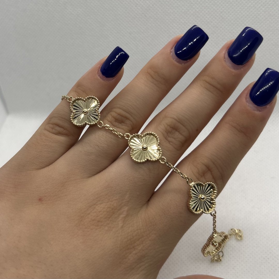 Браслет MANILAS GOLD ВанКлиф длина 19.5 см, вес 8.6 г золото, плетение якорное купить,NaN