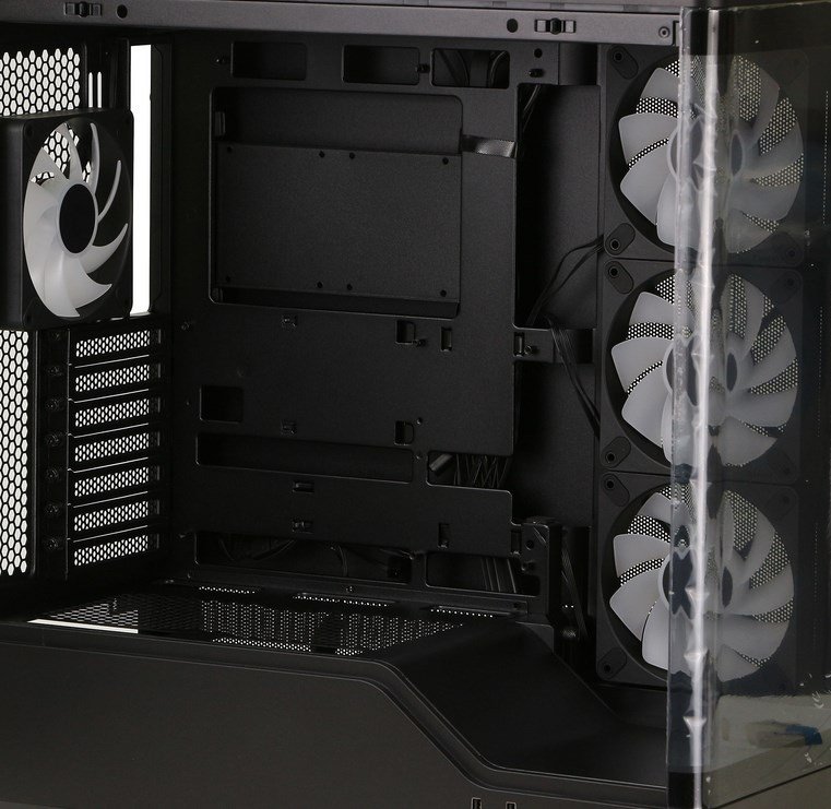 Корпус AeroCool P500A P500A-BK-V1 черный