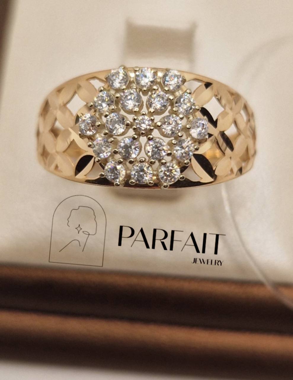 Кольцо PARFAIT JEWELRY GFC_PJ_Ch10 размер 19 вес 2 г золото, фианит купить,NaN