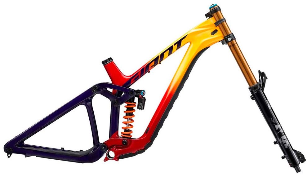 Рама Giant Glory Advanced 23010221 full suspension карбон (углепластик) 17 дюймов