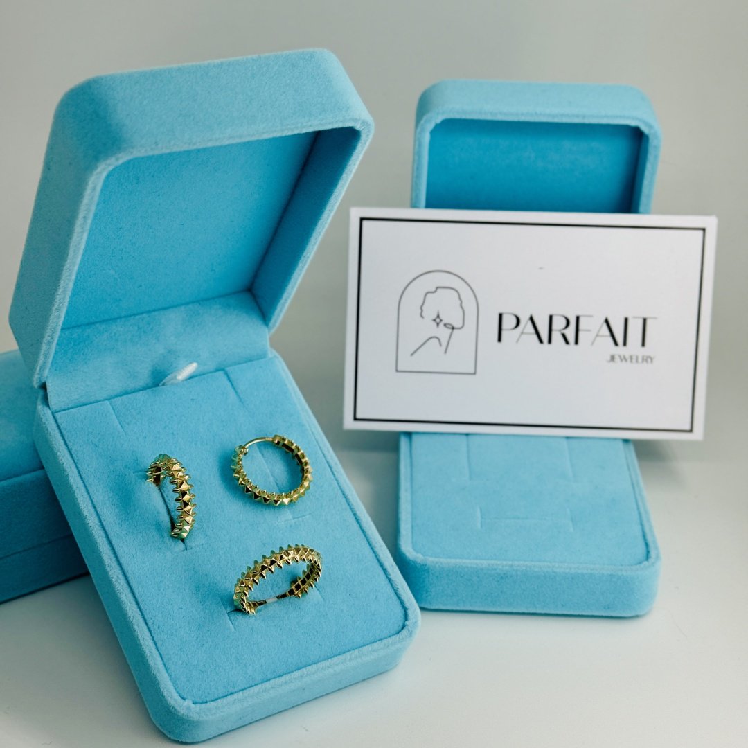 PARFAIT JEWELRY PJ_Шипы_только19размер_3 вес 7.05 г золото, без вставок купить,525200