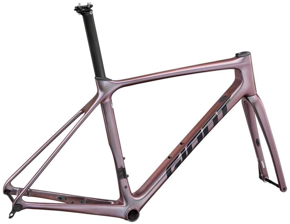Рама Giant TCR Advanced Pro Disc FF, 23090011 rigid карбон (углепластик) 18 дюймов