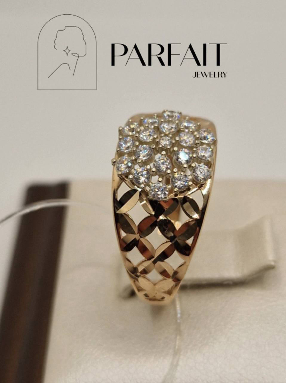 Кольцо PARFAIT JEWELRY GFC_PJ_Ch09 размер 19 вес 1.97 г золото, фианит купить,NaN
