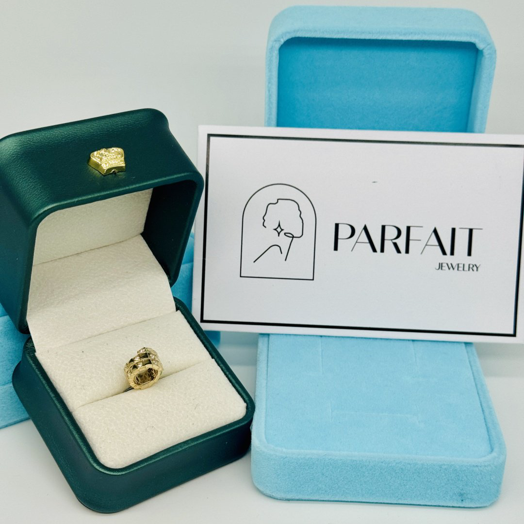 Подвеска PARFAIT JEWELRY PJ_New2025-2026_26 вес 1.3 г золото, фианит купить,NaN