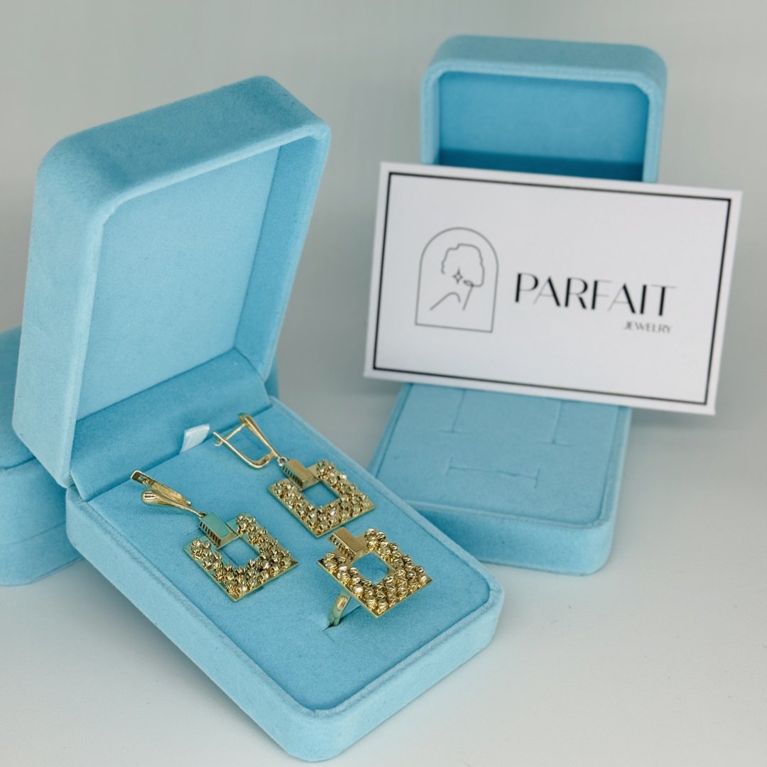 PARFAIT JEWELRY PJ_KvadratDorika_8 вес 15.4 г золото, без вставок купить,NaN