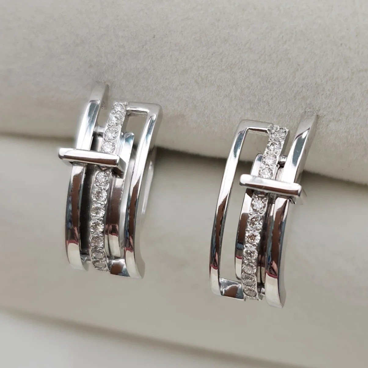 Серьги Deimantas 108717886 3,75гр 0,184ct. купить,NaN