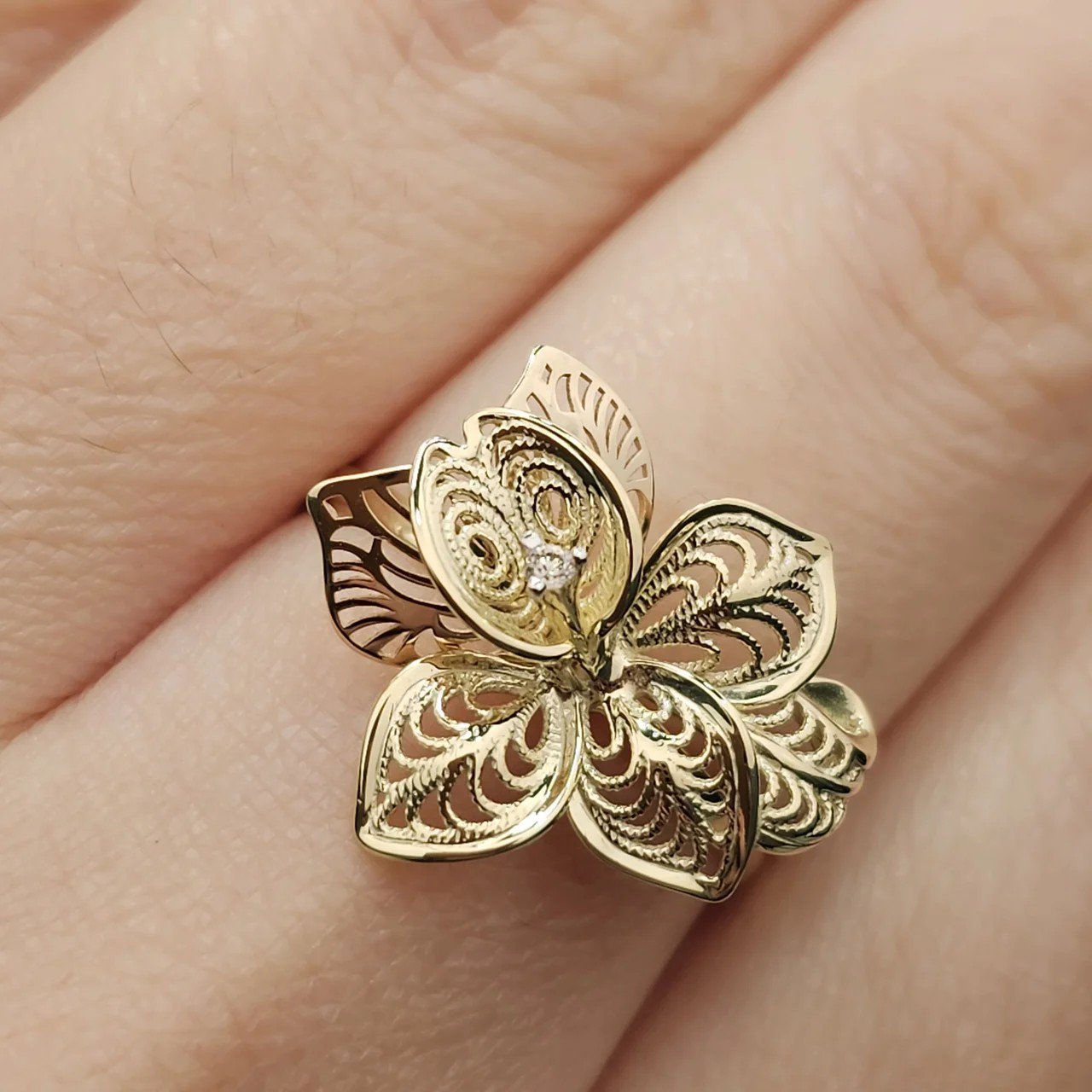 Кольцо Deimantas 108709395 18,5р 2,33гр 0,012ct. купить,NaN