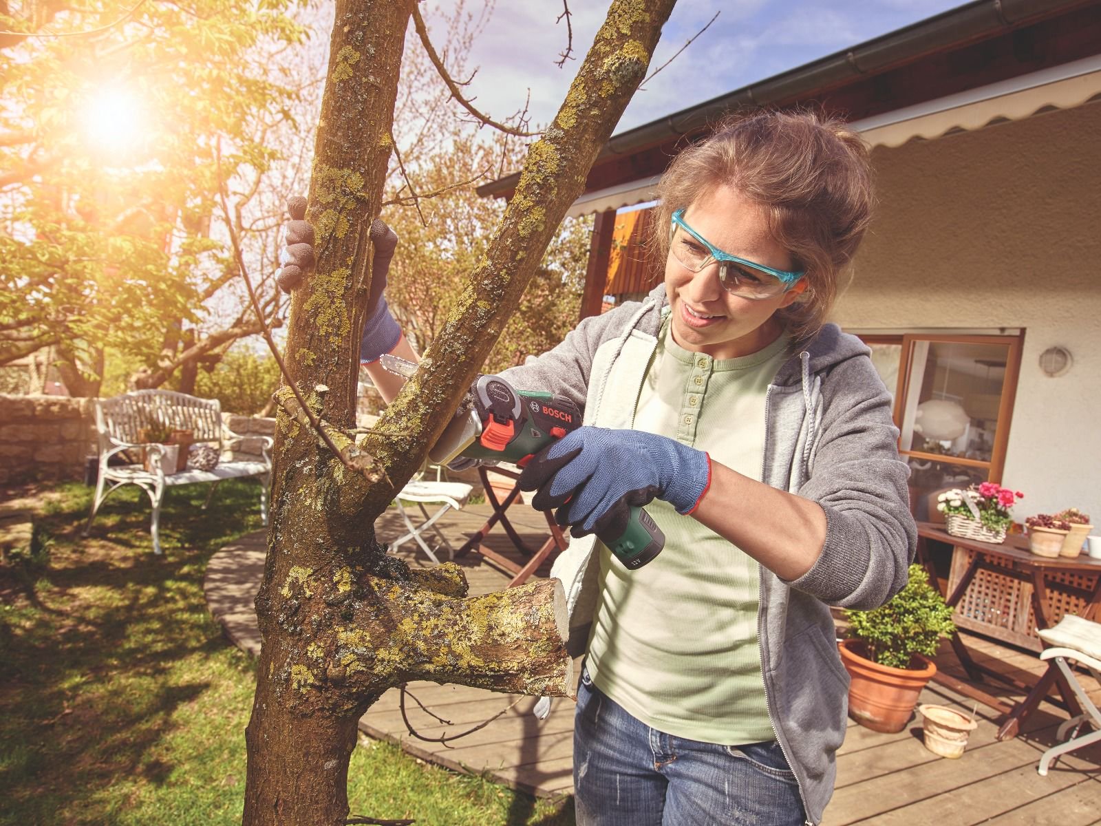 Пила Bosch EasyCut 12 зеленый - ForteMarket Пила Bosch EasyCut 12 зеленый купить,0
