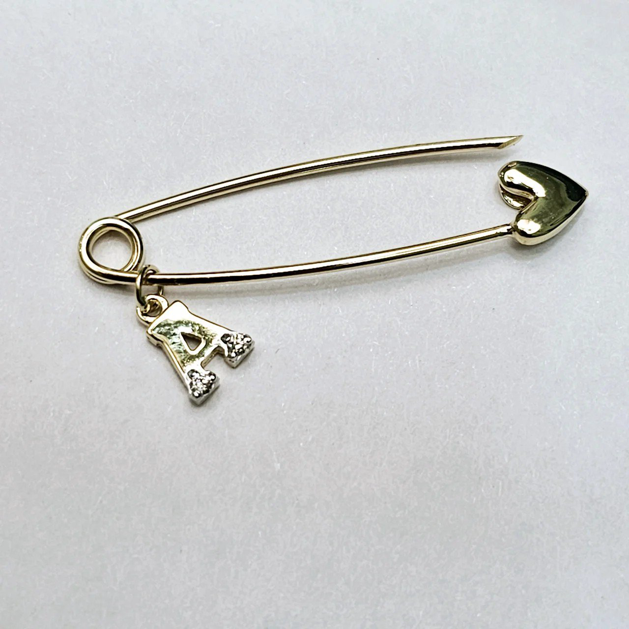 Булавка Deimantas 108826862 0,87гр 0,023ct. купить,NaN