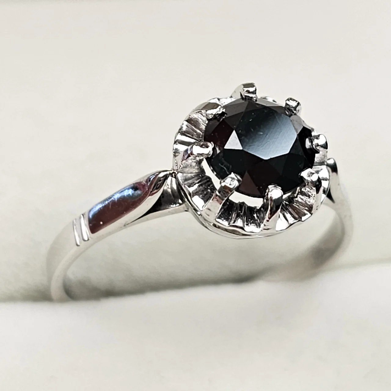 Кольцо Deimantas 108826813 18р 2,96гр 1,3ct. купить,NaN