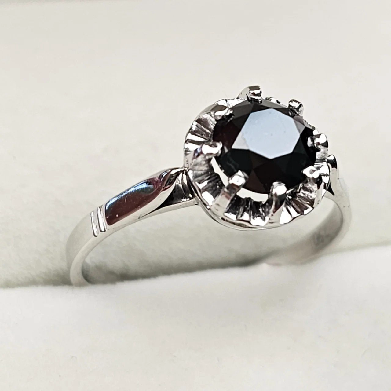 Кольцо Deimantas 108826813 18р 2,96гр 1,3ct. купить,NaN