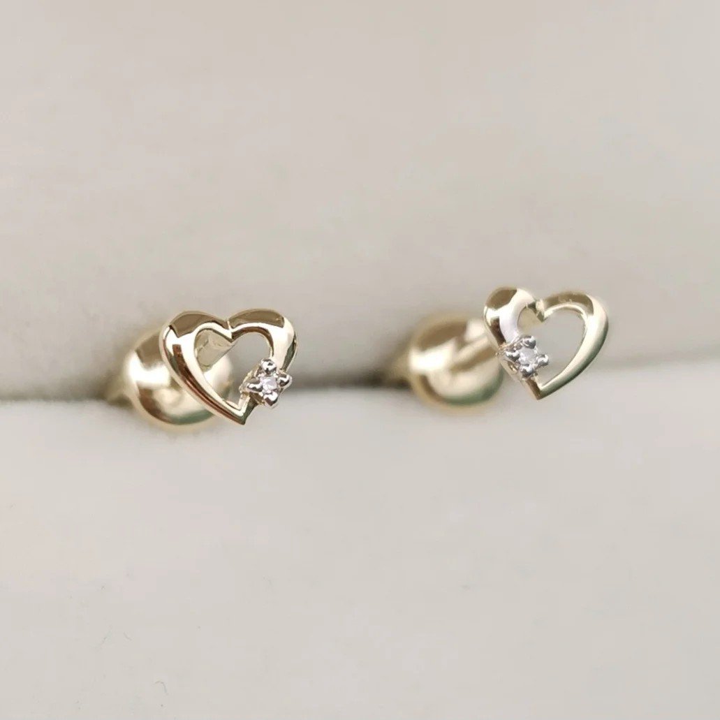 Серьги Deimantas 108826851 0,74гр 0,012ct. купить,NaN