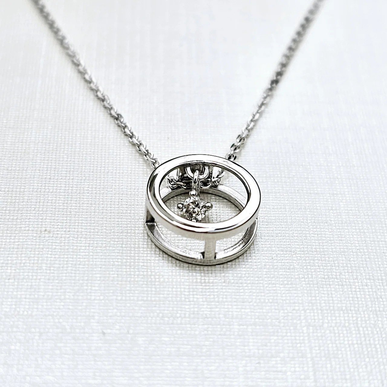 Кулон Deimantas 108826896 0,73гр 0,041ct. купить,NaN