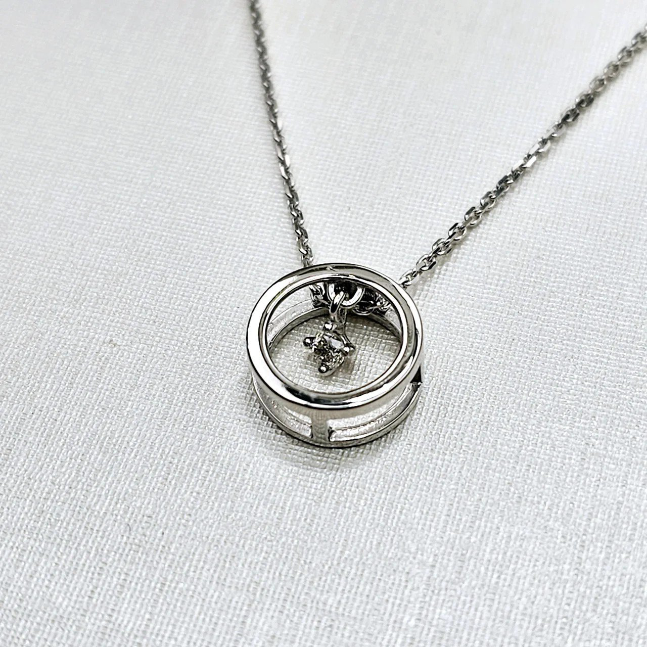 Кулон Deimantas 108826896 0,73гр 0,041ct. купить,NaN