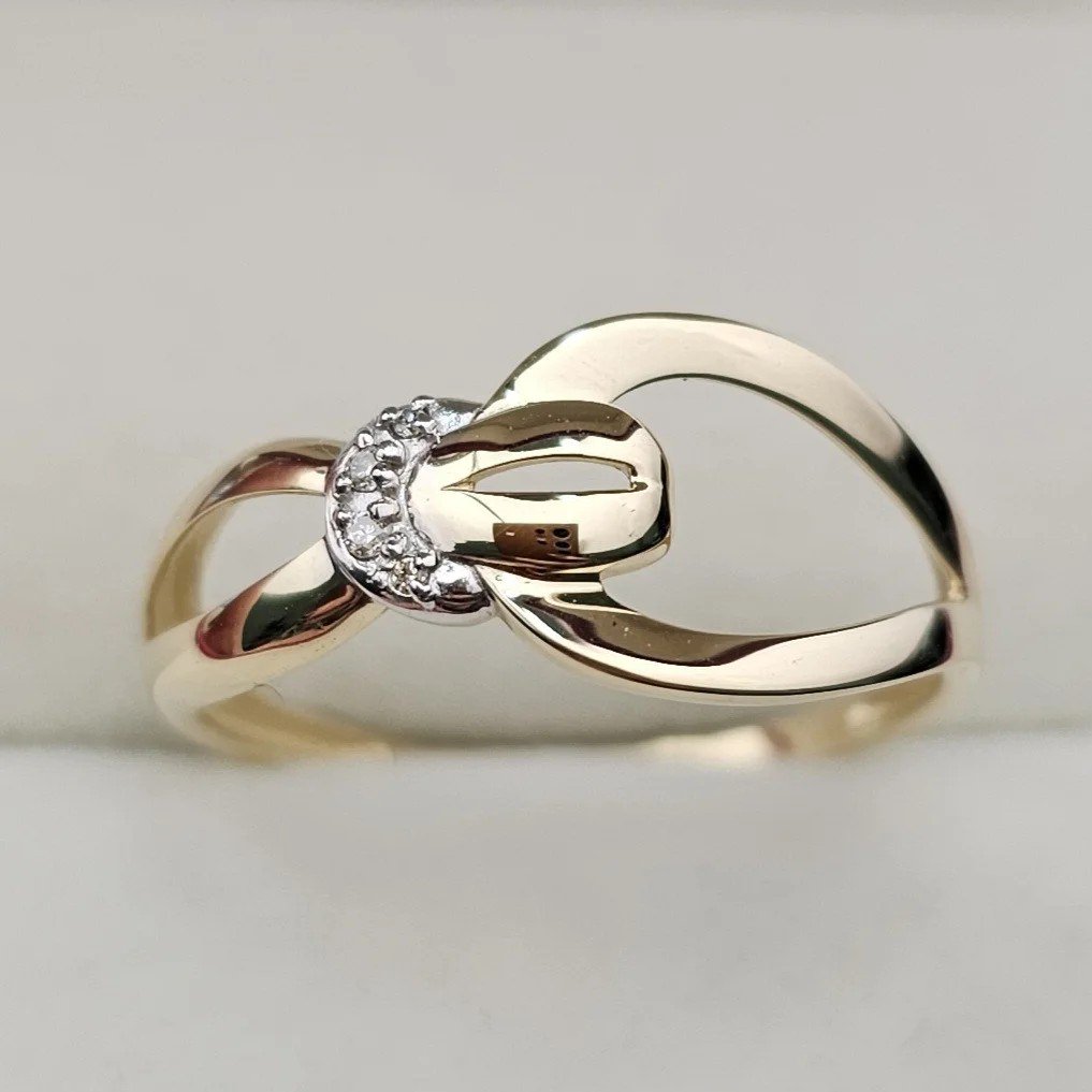 Кольцо Deimantas 108826777 18,5р 1,51гр 0,02ct. купить,NaN