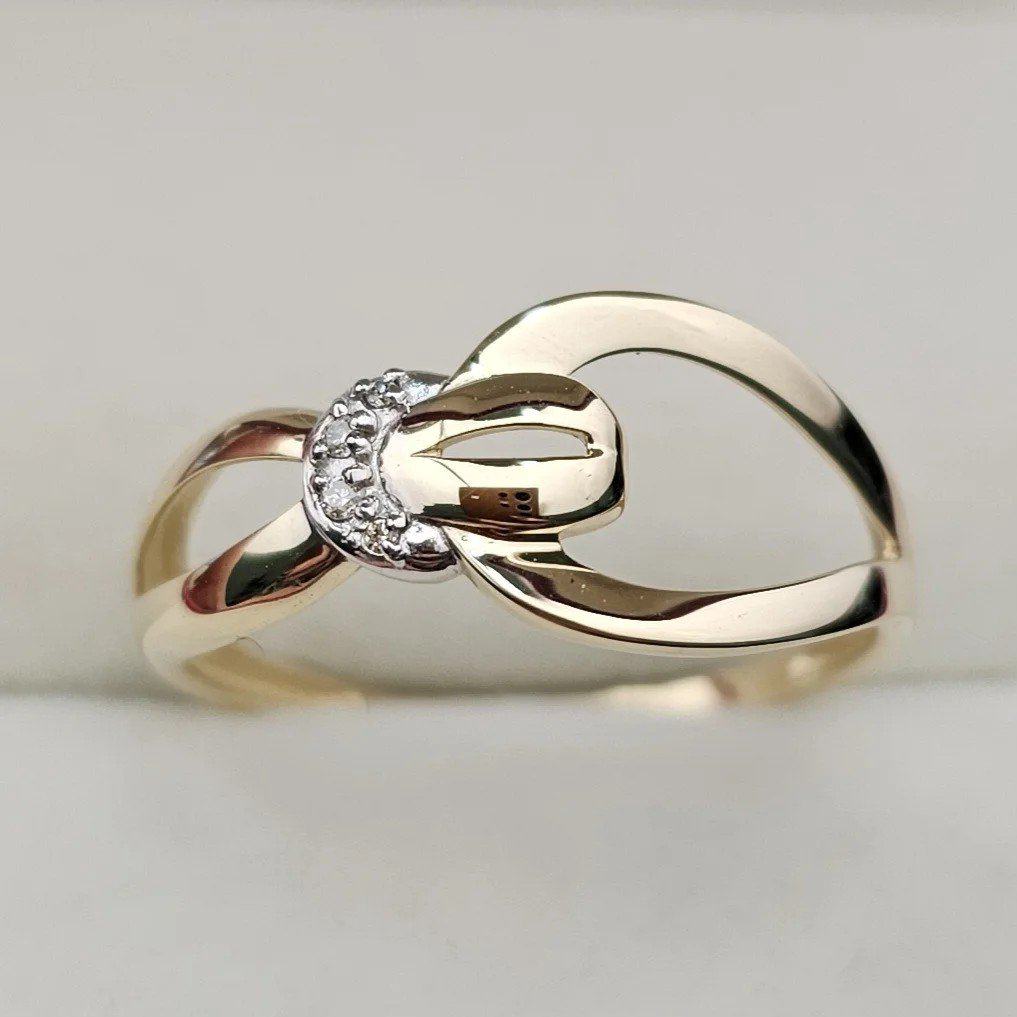 Кольцо Deimantas 108826777 18,5р 1,51гр 0,02ct. купить,NaN