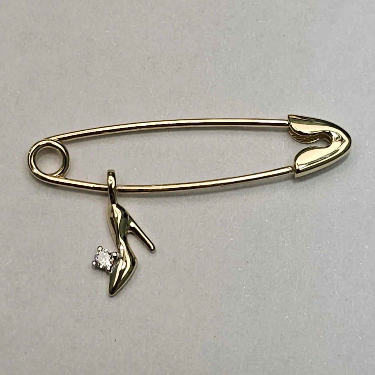 Булавка Deimantas 108826871 0,73гр 0,015ct. купить,NaN