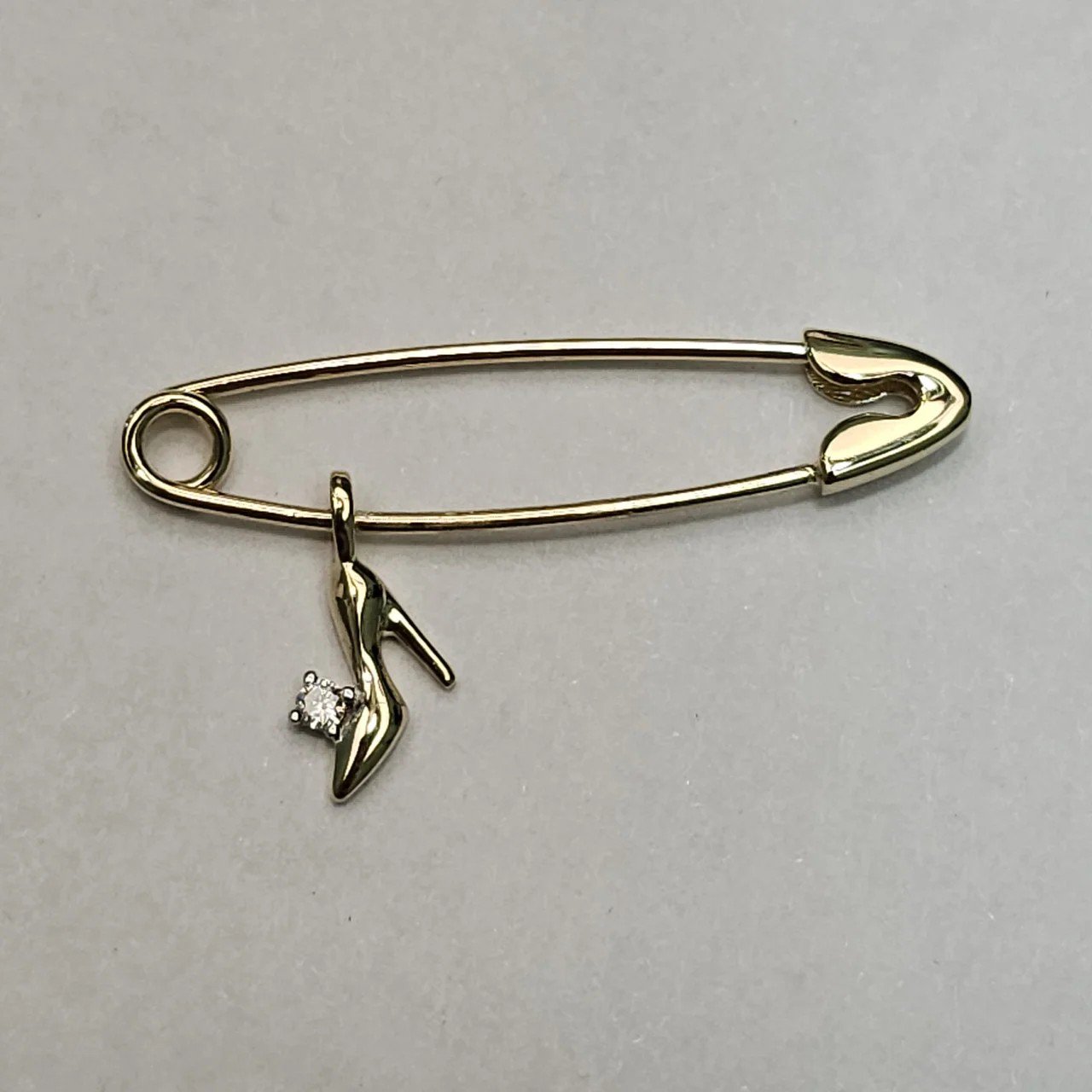 Булавка Deimantas 108826871 0,73гр 0,015ct. купить,NaN