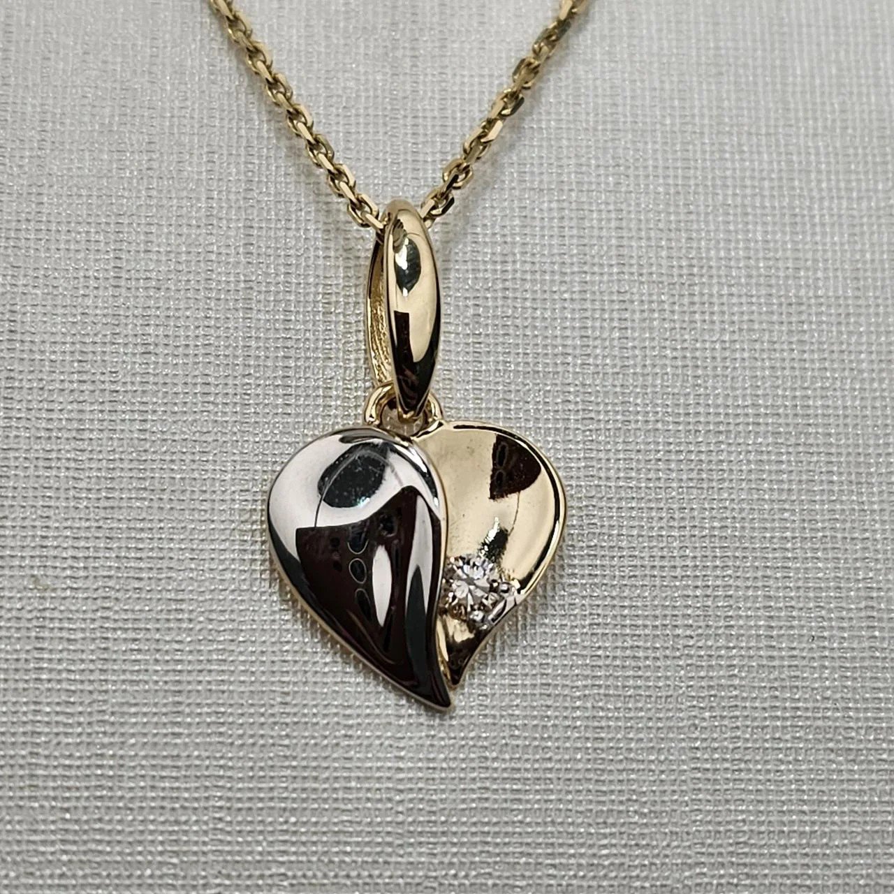Кулон Deimantas 108826889 0,74гр 0,05ct. купить,NaN