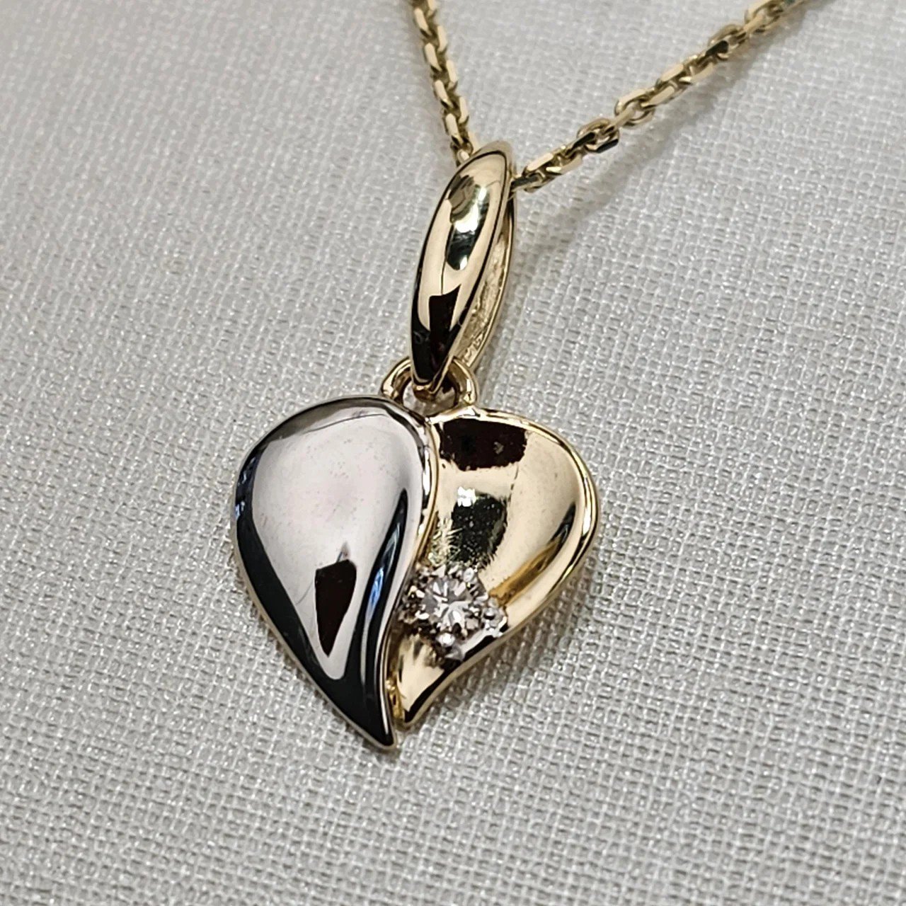 Кулон Deimantas 108826889 0,74гр 0,05ct. купить,NaN