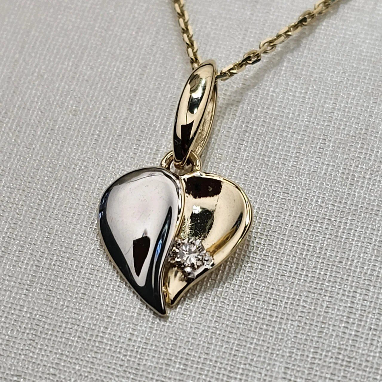 Кулон Deimantas 108826889 0,74гр 0,05ct. купить,NaN