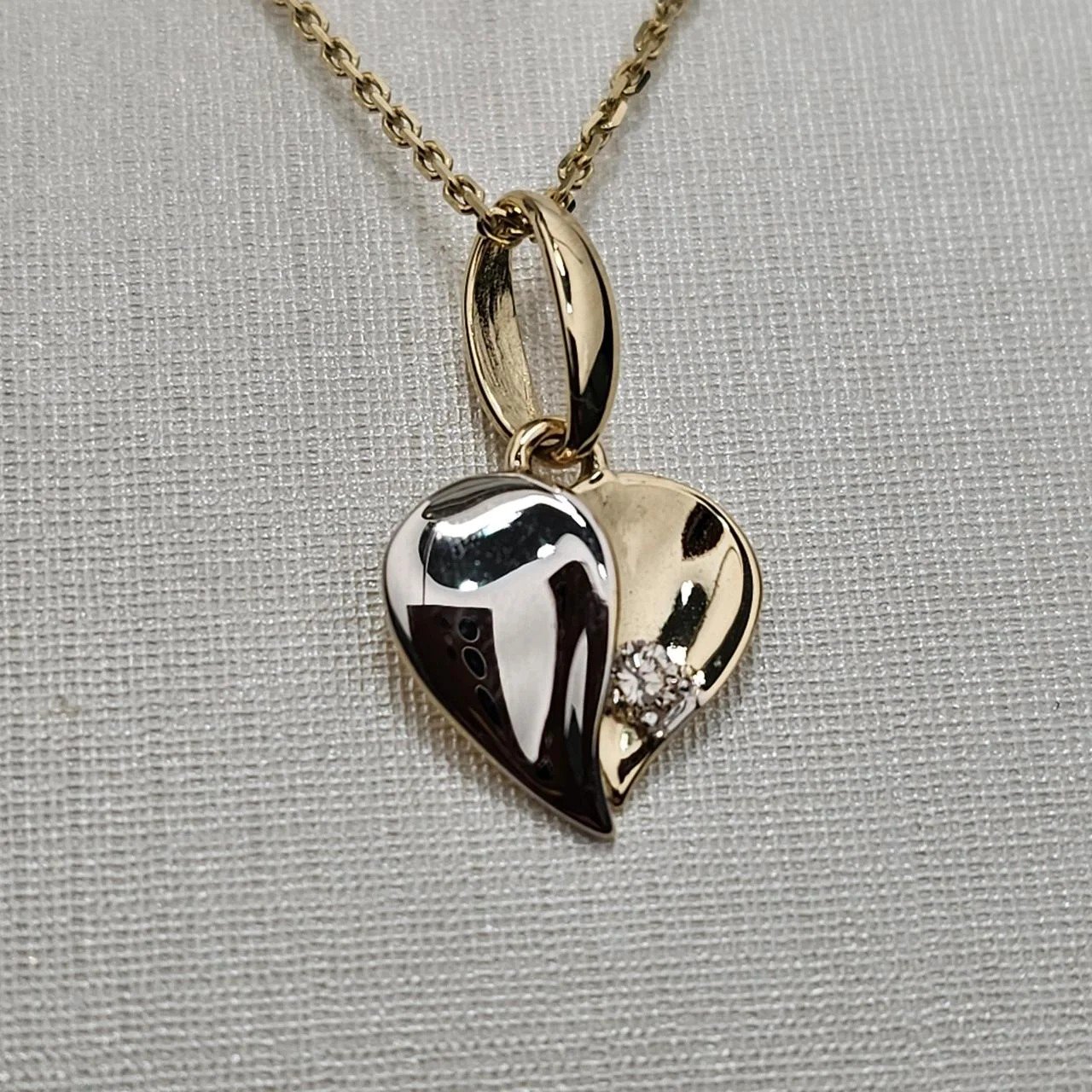 Кулон Deimantas 108826889 0,74гр 0,05ct. купить,NaN
