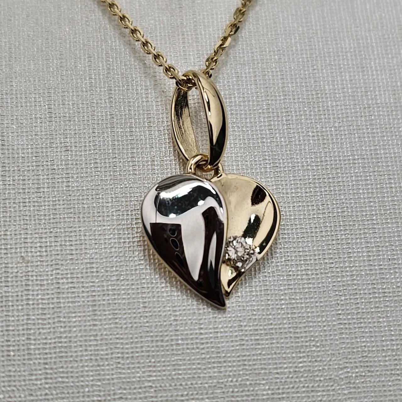 Кулон Deimantas 108826889 0,74гр 0,05ct. купить,NaN