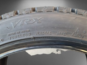 Bridgestone Blizzak VRX 235/55 R17 99S без шипов купить,NaN