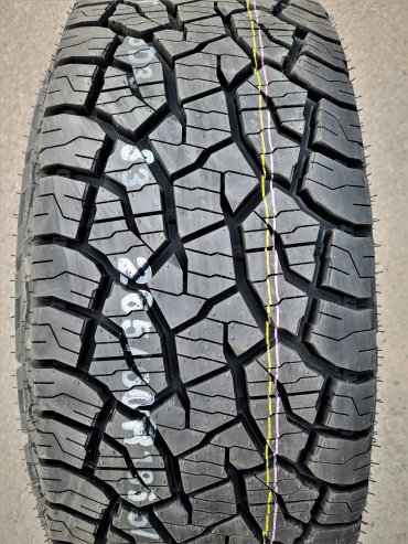 Kumho Road Venture AT52 265/60 R18 110T купить,NaN