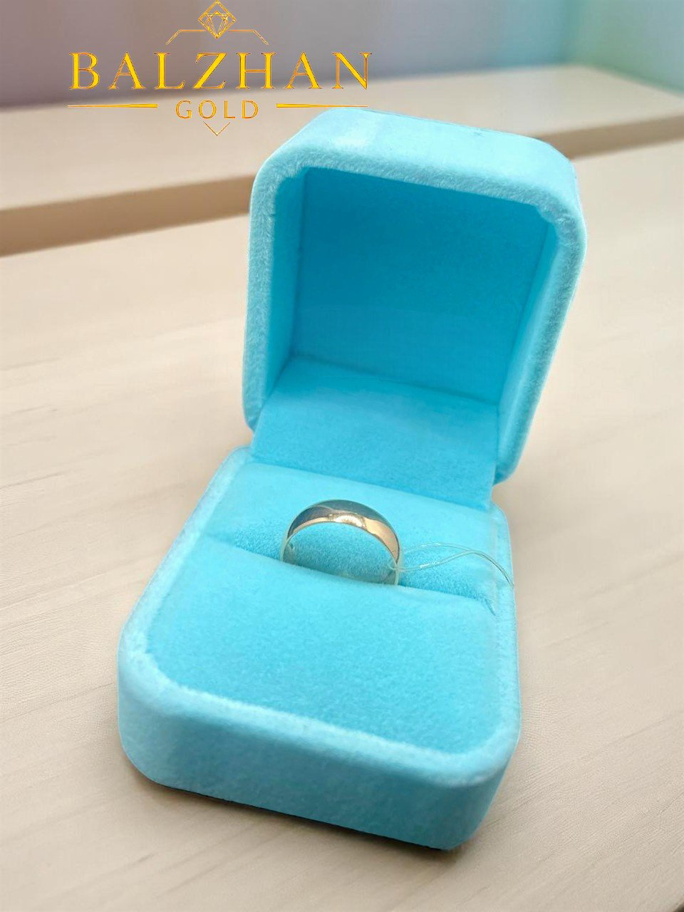 Кольцо Dani DANI-KLS-1889 размер 17.5 вес 3.22 г золото, без вставок купить,NaN
