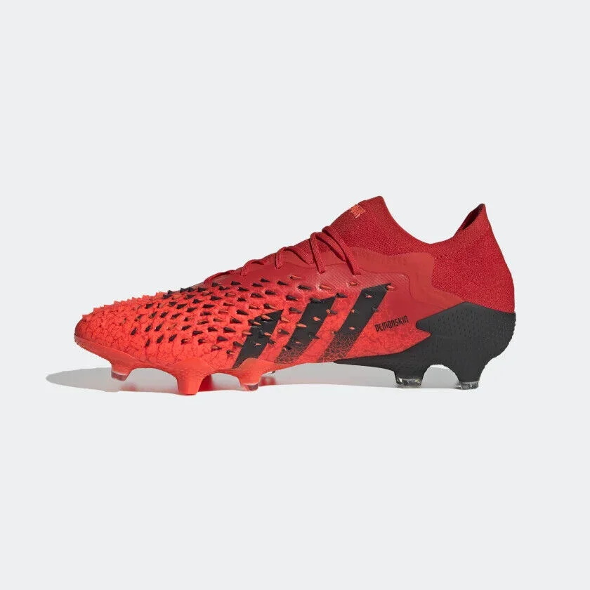 Бутсы Adidas Predator Demonskin 7071 Red 37 купить,68000