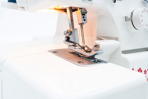 Оверлок Janome HQ-075D белый купить,0