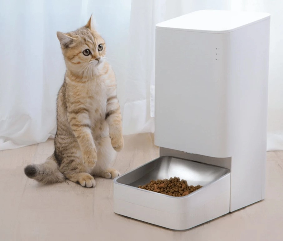 Автоматическая кормушка Xiaomi Smart Pet Food Feeder BHR6143EU белая купить,NaN