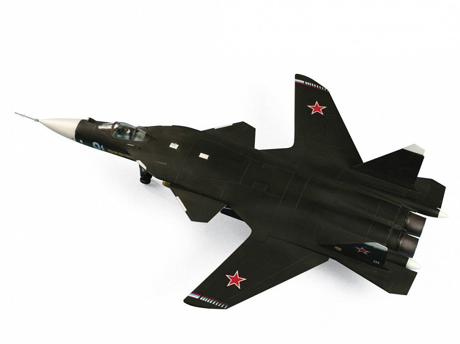 Российский истребитель пятого поколения Звезда Беркут Су-47  купить,NaN