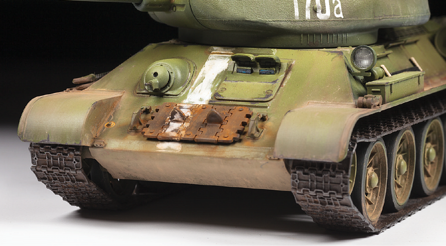 Советский средний танк Звезда Т-34/85 образец 1944 купить,NaN