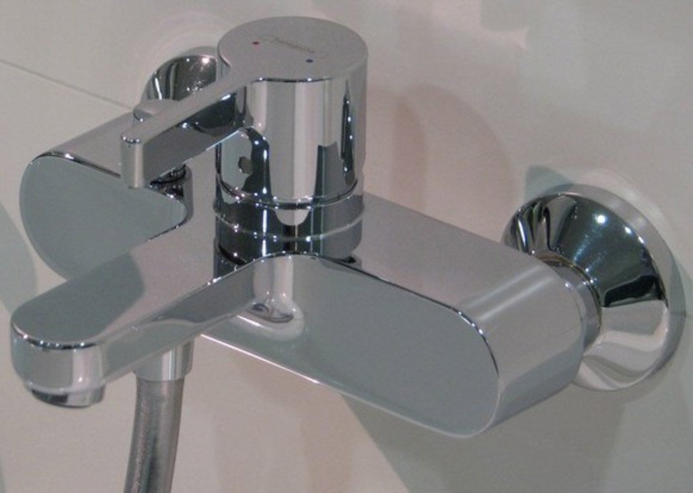 Смеситель для ванны HansGrohe HG31460000, однозахватный купить,NaN