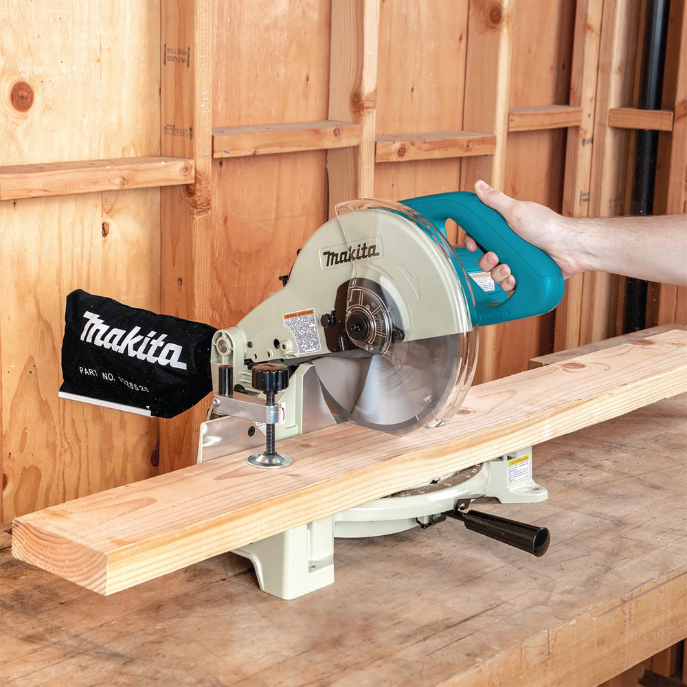 Пила торцовочная Makita LS1040N купить,NaN