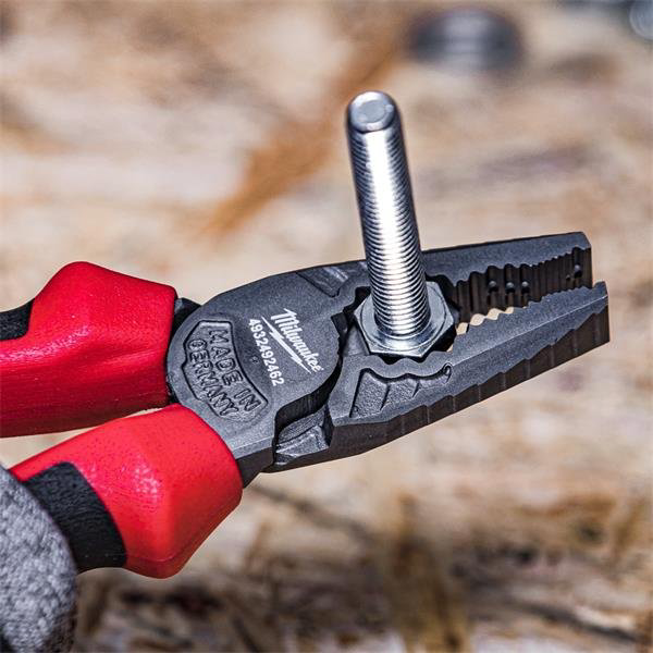 Milwaukee плоскогубцы Combination Plier 4932492462 180 мм купить,NaN