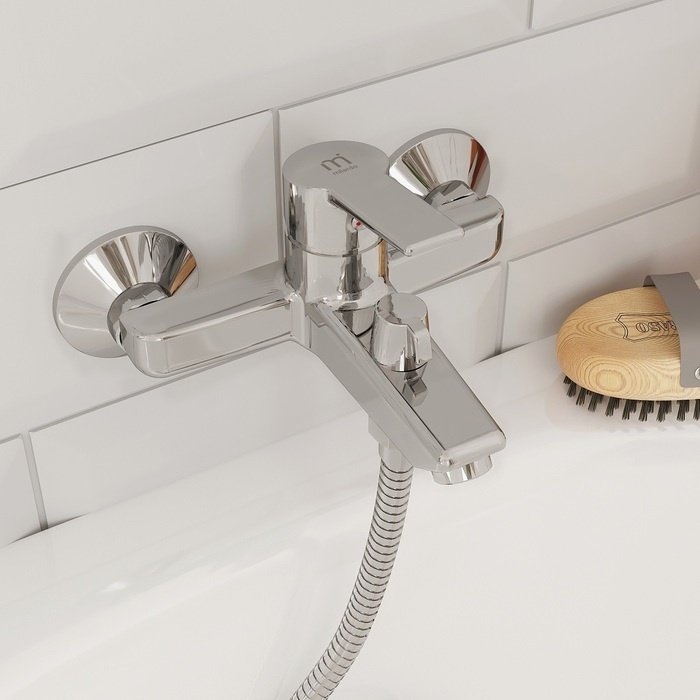 Смеситель для ванны Milardo Stripe STRSB02M02, латунь, цвет хром купить,47600