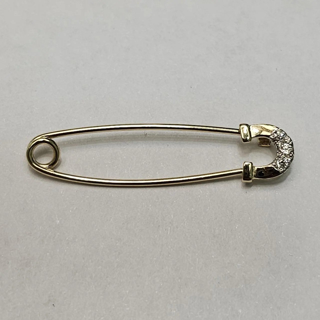 Булавка Deimantas 108826877 0,72гр 0,043ct. купить,NaN